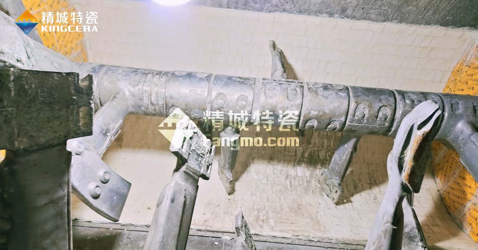 精城特瓷耐磨陶瓷衬板助力混凝土商砼企业复工复产 精城特瓷耐磨陶瓷衬板助力混凝土商砼企业复工复产